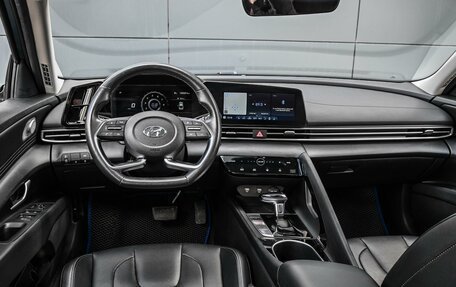 Hyundai Elantra, 2020 год, 2 084 000 рублей, 16 фотография