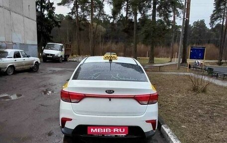 KIA Rio IV, 2019 год, 850 000 рублей, 4 фотография