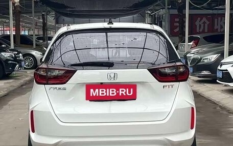 Honda Fit, 2023 год, 1 190 000 рублей, 5 фотография