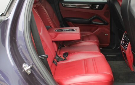 Porsche Cayenne III, 2018 год, 5 699 000 рублей, 34 фотография