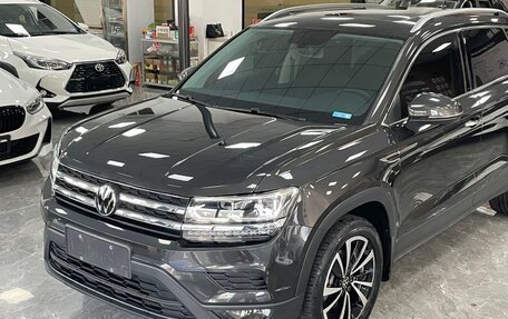 Volkswagen Tharu, 2022 год, 2 000 000 рублей, 7 фотография