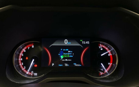 Toyota RAV4, 2021 год, 3 350 000 рублей, 20 фотография