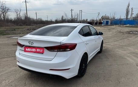 Hyundai Elantra VI рестайлинг, 2016 год, 1 325 000 рублей, 5 фотография