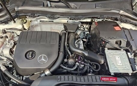 Mercedes-Benz B-Класс, 2019 год, 1 700 000 рублей, 25 фотография