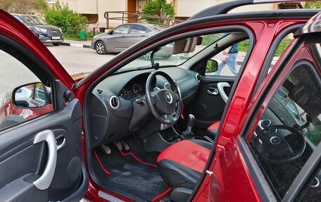 Renault Sandero I, 2014 год, 560 000 рублей, 4 фотография