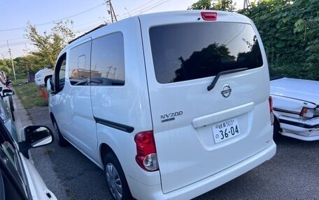 Nissan NV200, 2017 год, 1 520 000 рублей, 8 фотография