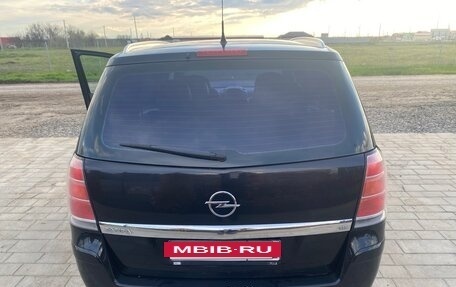 Opel Zafira B, 2007 год, 650 000 рублей, 8 фотография