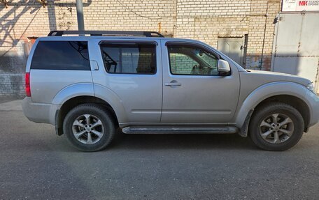 Nissan Pathfinder, 2014 год, 1 500 000 рублей, 3 фотография