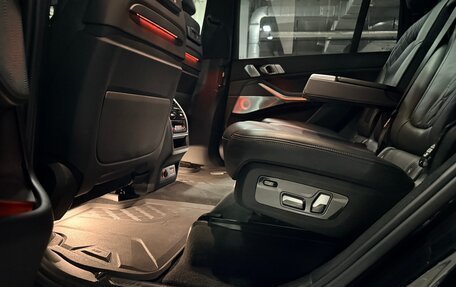 BMW X7, 2021 год, 10 000 000 рублей, 18 фотография