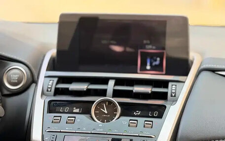 Lexus NX I, 2020 год, 3 020 000 рублей, 9 фотография