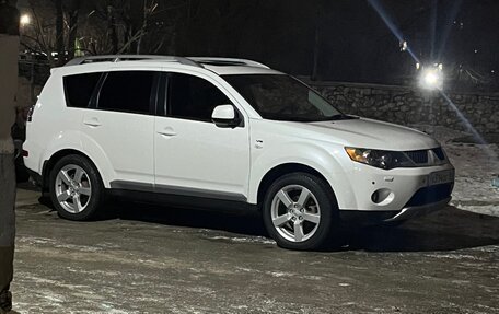 Mitsubishi Outlander III рестайлинг 3, 2008 год, 1 400 000 рублей, 7 фотография