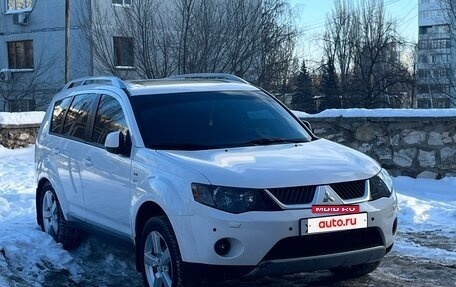Mitsubishi Outlander III рестайлинг 3, 2008 год, 1 400 000 рублей, 3 фотография