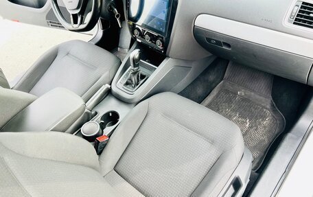 Volkswagen Jetta VI, 2018 год, 1 199 000 рублей, 22 фотография