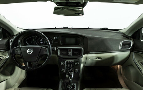 Volvo V40 Cross Country I, 2013 год, 1 279 700 рублей, 13 фотография