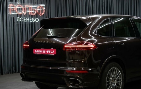 Porsche Cayenne III, 2015 год, 4 698 000 рублей, 23 фотография