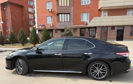 Toyota Camry, 2023 год, 3 650 000 рублей, 6 фотография