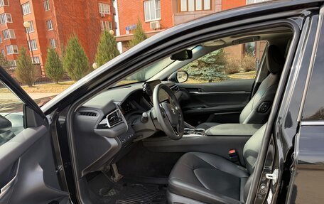 Toyota Camry, 2023 год, 3 650 000 рублей, 5 фотография