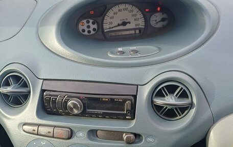 Toyota Vitz, 2001 год, 295 000 рублей, 12 фотография