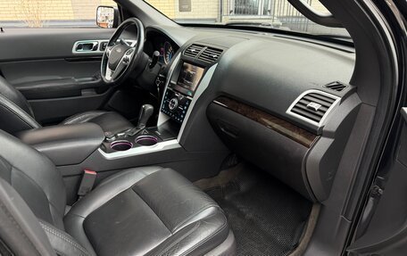 Ford Explorer VI, 2012 год, 1 480 000 рублей, 28 фотография