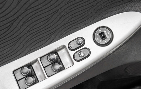 Hyundai Solaris II рестайлинг, 2011 год, 649 000 рублей, 12 фотография