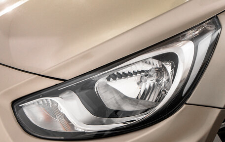 Hyundai Solaris II рестайлинг, 2011 год, 649 000 рублей, 8 фотография