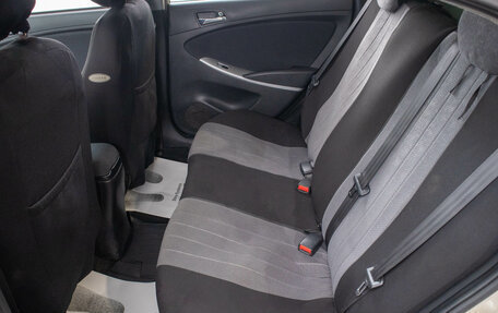 Hyundai Solaris II рестайлинг, 2011 год, 649 000 рублей, 24 фотография