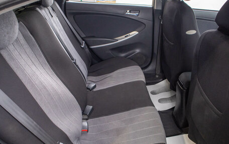 Hyundai Solaris II рестайлинг, 2011 год, 649 000 рублей, 25 фотография