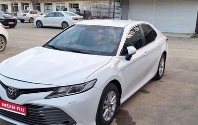 Toyota Camry, 2019 год, 1 850 000 рублей, 1 фотография
