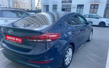 Hyundai Elantra VI рестайлинг, 2016 год, 1 220 000 рублей, 3 фотография