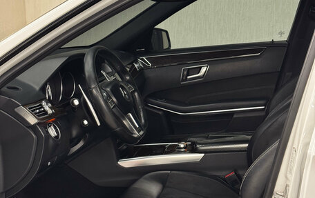 Mercedes-Benz E-Класс, 2013 год, 1 950 000 рублей, 12 фотография