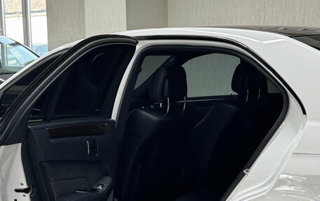 Mercedes-Benz E-Класс, 2013 год, 1 950 000 рублей, 15 фотография