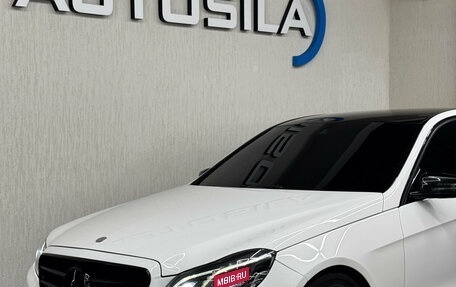 Mercedes-Benz E-Класс, 2013 год, 1 950 000 рублей, 4 фотография