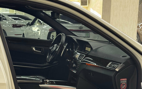 Mercedes-Benz E-Класс, 2013 год, 1 950 000 рублей, 22 фотография