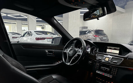 Mercedes-Benz E-Класс, 2013 год, 1 950 000 рублей, 24 фотография