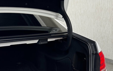 Mercedes-Benz E-Класс, 2013 год, 1 950 000 рублей, 33 фотография