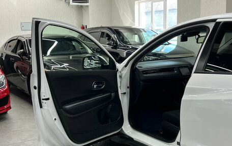 Honda Vezel, 2016 год, 1 647 000 рублей, 18 фотография