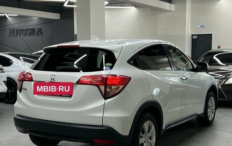 Honda Vezel, 2016 год, 1 647 000 рублей, 21 фотография