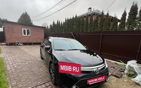 Toyota Camry, 2016 год, 2 050 000 рублей, 4 фотография