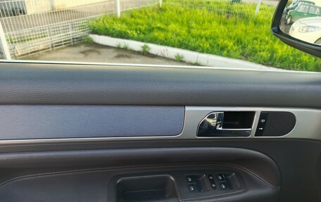 Volkswagen Touareg III, 2006 год, 1 050 000 рублей, 19 фотография