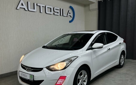 Hyundai Avante, 2011 год, 747 000 рублей, 3 фотография