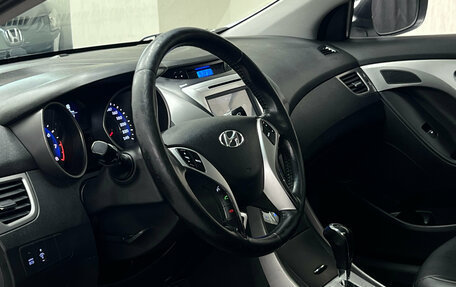 Hyundai Avante, 2011 год, 747 000 рублей, 10 фотография