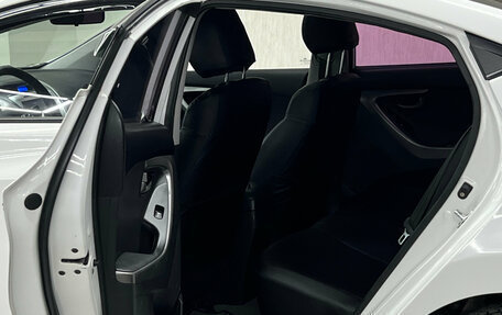 Hyundai Avante, 2011 год, 747 000 рублей, 17 фотография