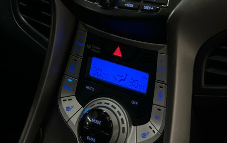 Hyundai Avante, 2011 год, 747 000 рублей, 14 фотография