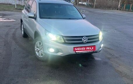 Volkswagen Tiguan I, 2016 год, 1 550 000 рублей, 2 фотография