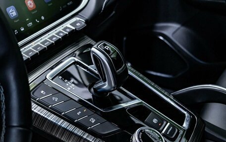 Geely Atlas, 2024 год, 2 400 000 рублей, 4 фотография