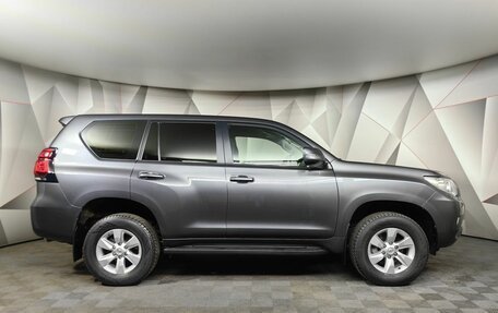 Toyota Land Cruiser Prado 150 рестайлинг 2, 2020 год, 5 765 000 рублей, 6 фотография
