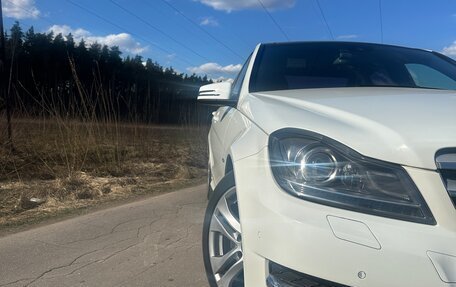 Mercedes-Benz C-Класс, 2012 год, 1 700 000 рублей, 1 фотография