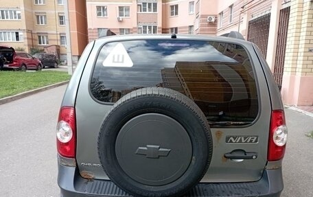 Chevrolet Niva I рестайлинг, 2012 год, 350 000 рублей, 4 фотография