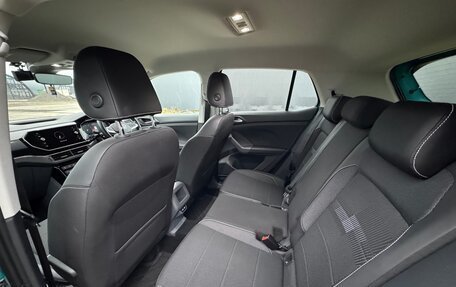 Volkswagen T-Cross I, 2021 год, 1 900 000 рублей, 10 фотография