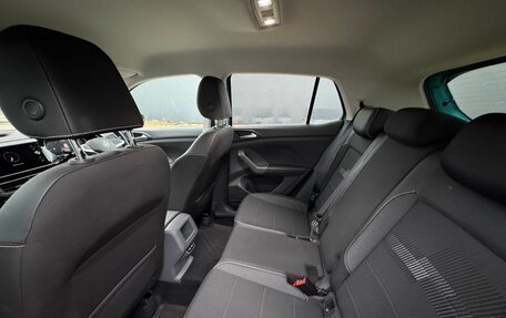 Volkswagen T-Cross I, 2021 год, 1 900 000 рублей, 11 фотография